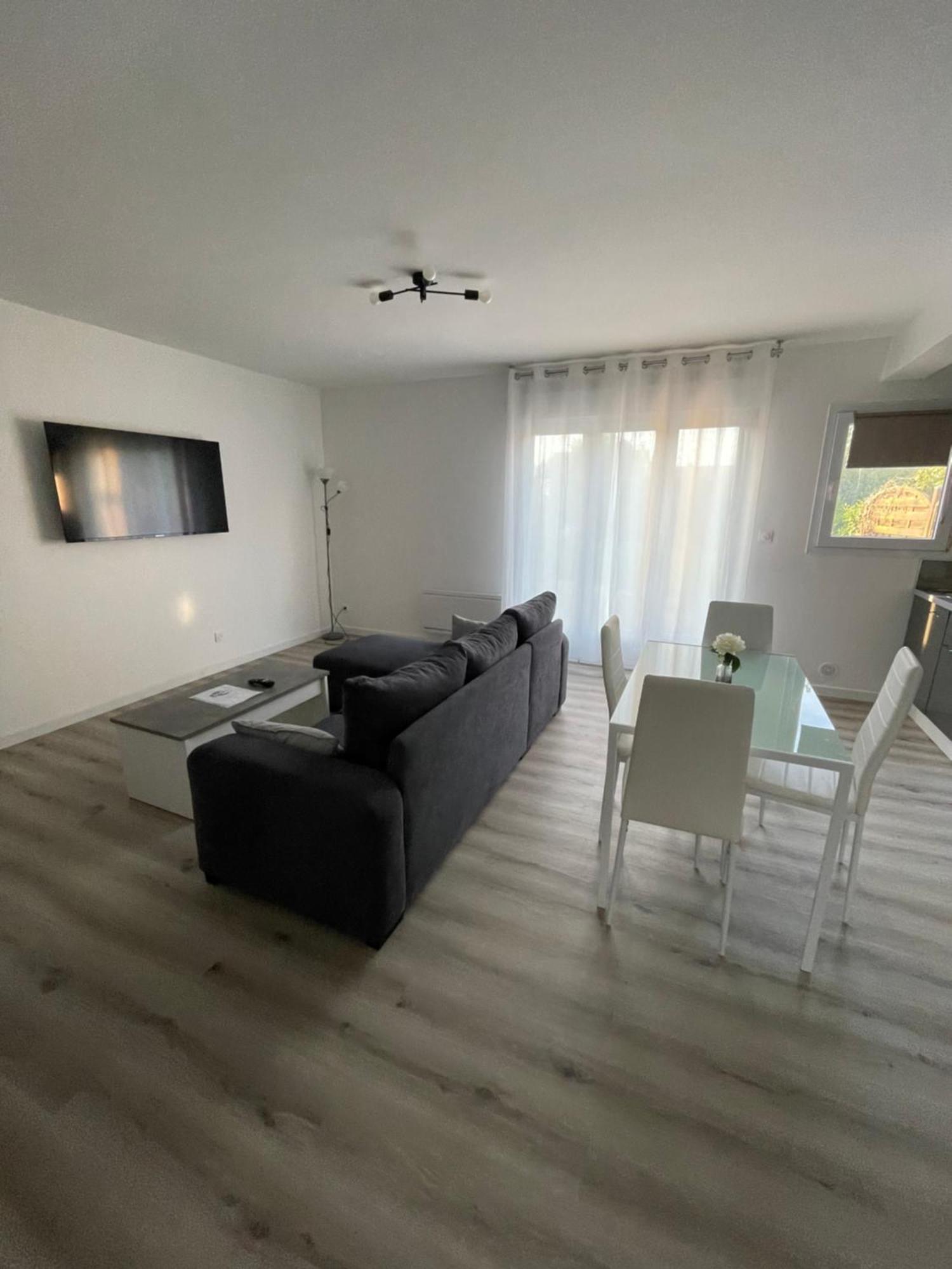 Maison Detente De 100 M2 Uniquement Couple-Famille-Travailleurs Villeparisis Zewnętrze zdjęcie